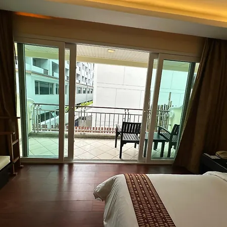 R-Mar Resort And Spa Patong, Phuket Exterior photo